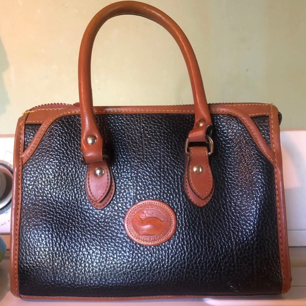 Authentic Dooney & Bourke Purse